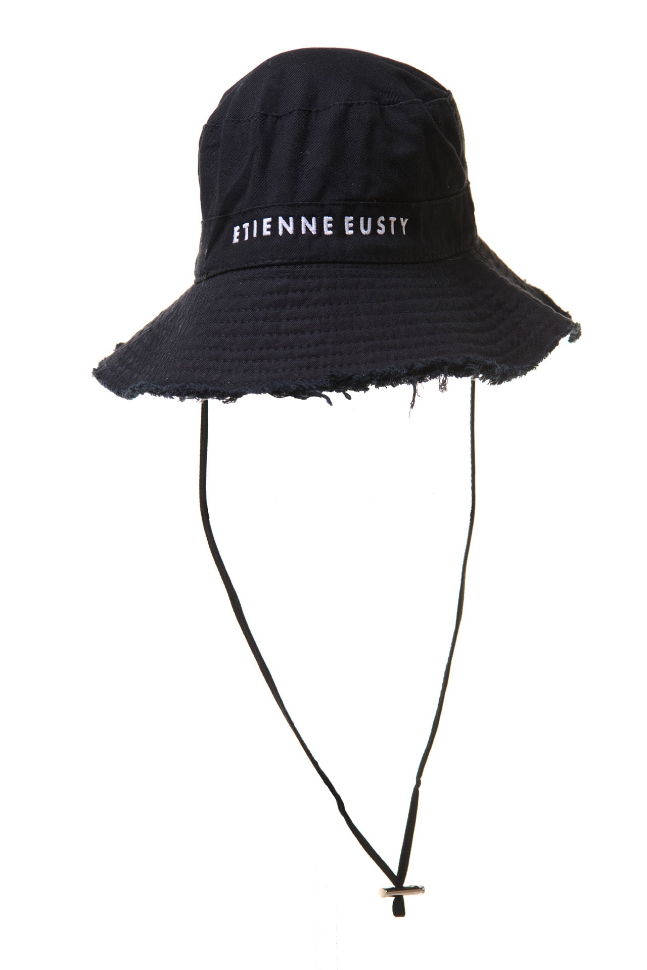 Chapeau bob avec cordon