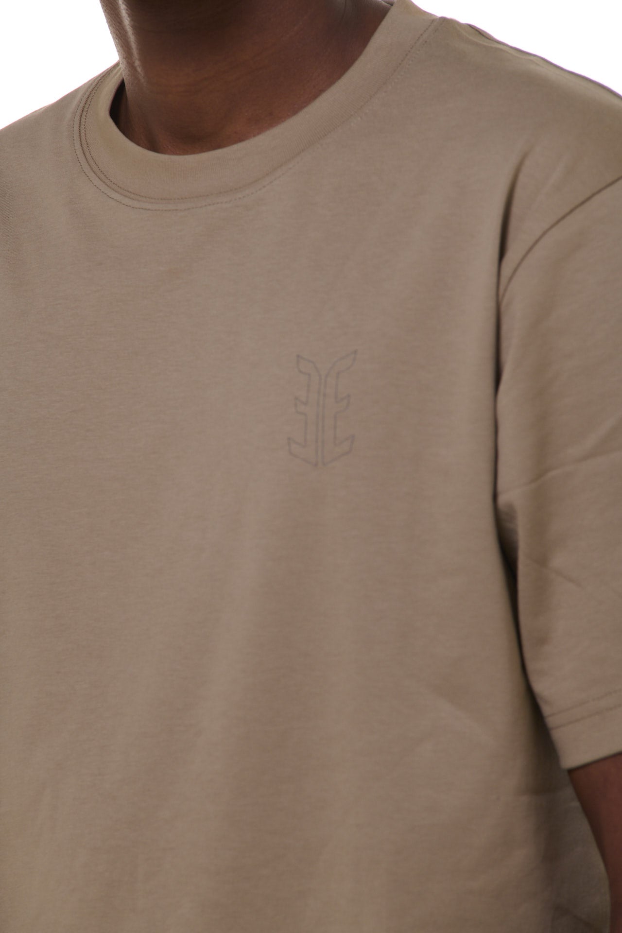 T-shirt oversize avec logo EE