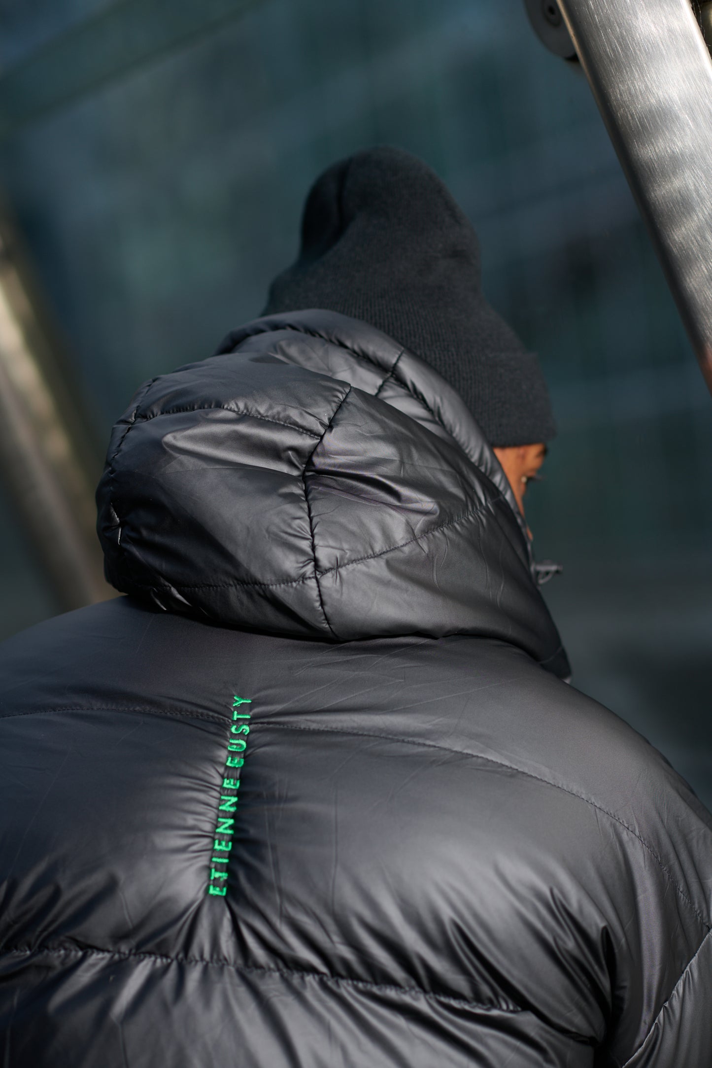 Doudoune jaimie a capuche