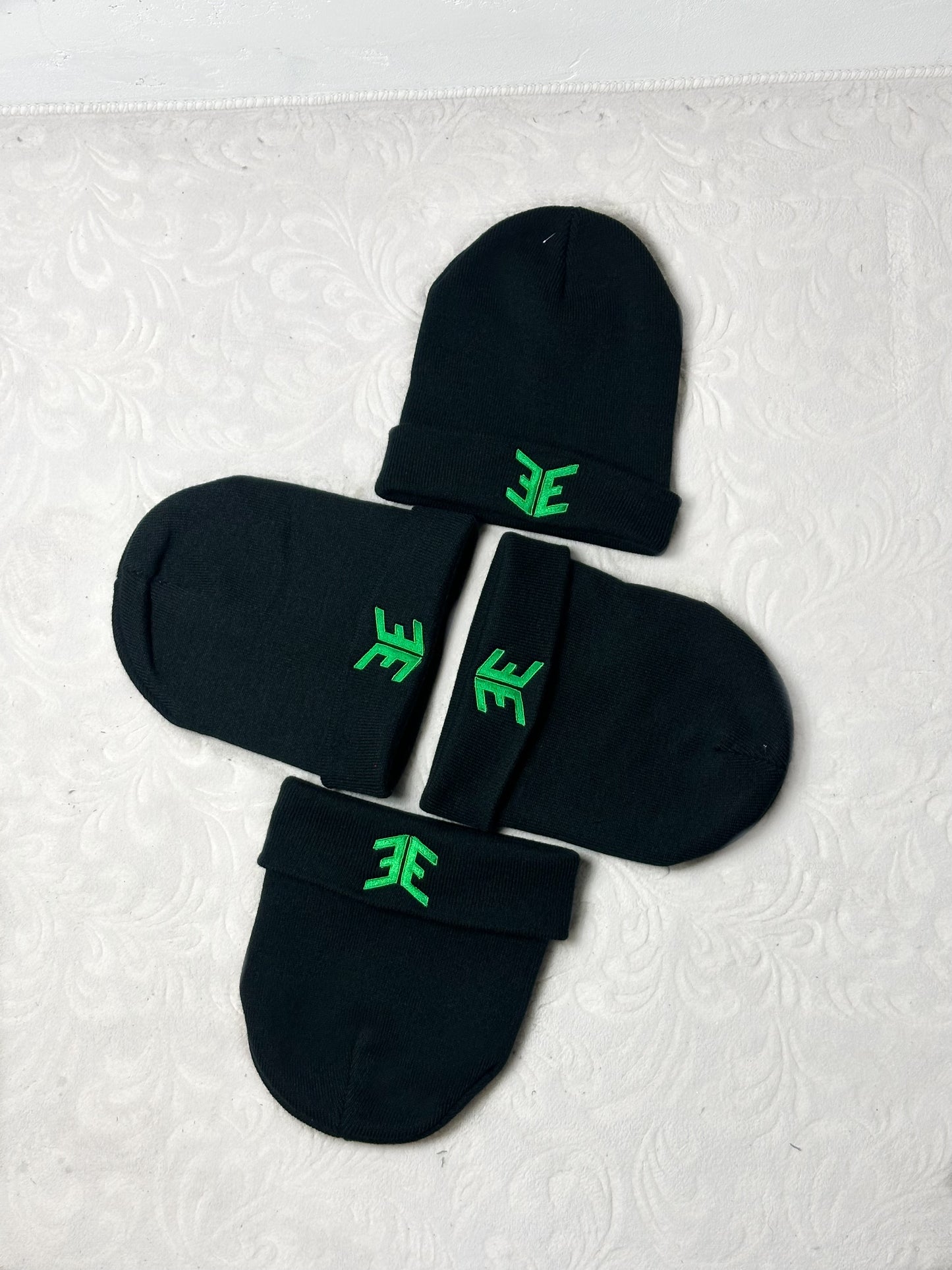 Bonnet unisex avec logo EE en vert